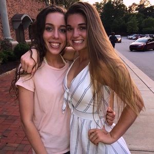 Meet your Posher, Carly